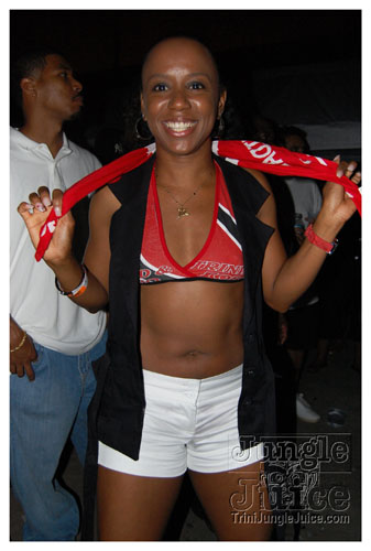 blackwhite_2007-039