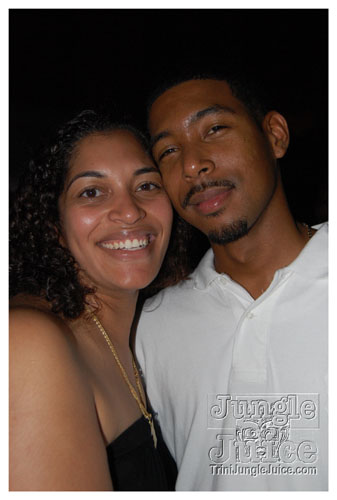 blackwhite_2007-046