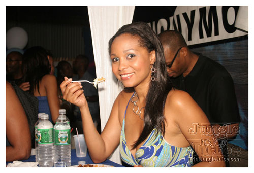 blue_cruise_ny-300