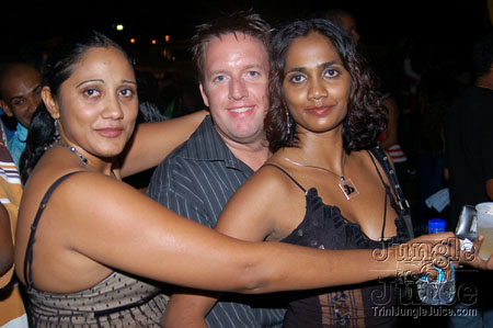 blue_range_all_incl_2007-140