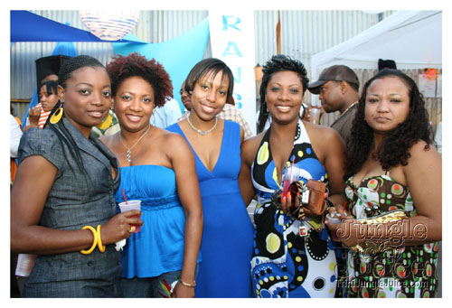 blue_safari-021