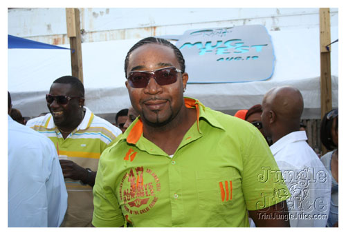 blue_safari-027