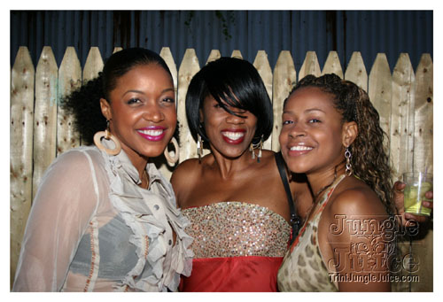 blue_safari-065