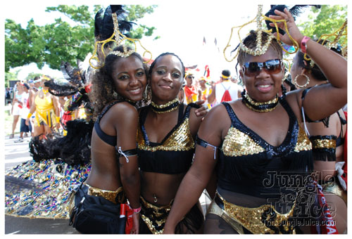broward_carnival_2007_pt1-078