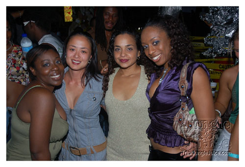 caution_2007-075