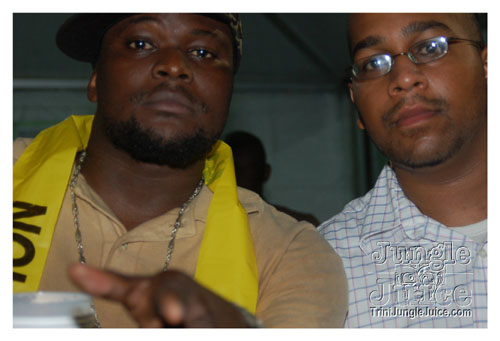 caution_2007-143