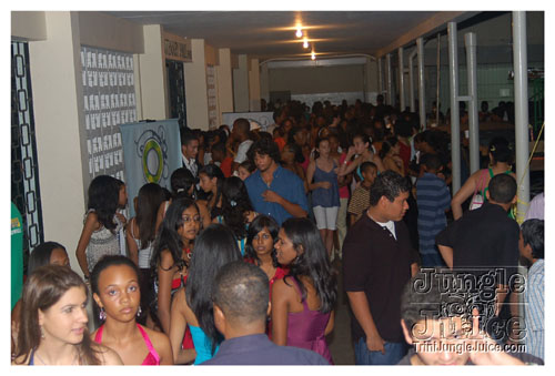 contagious_6-099