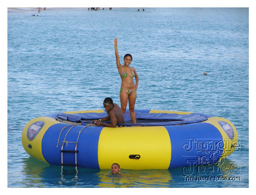 crop_over_2k7_extras_pt1-42