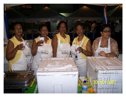 dining_with_the_saints-091
