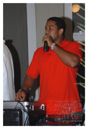 dv8_2007-018