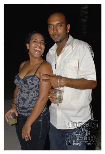 dv8_2007-030