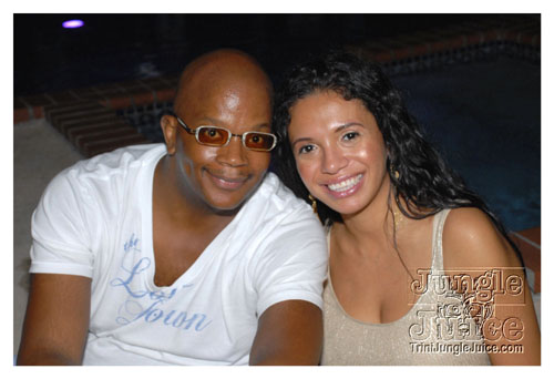 dv8_2007-033