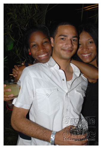 dv8_2007-036