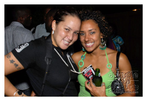 dv8_2007-050