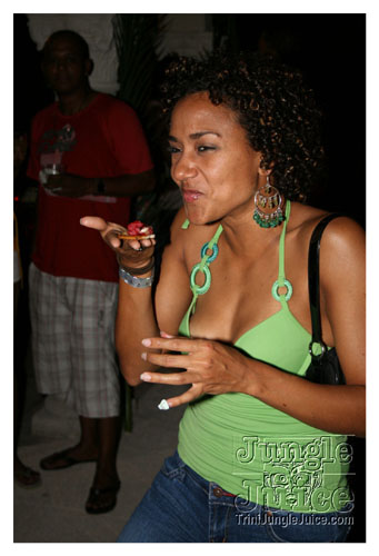 dv8_2007-065