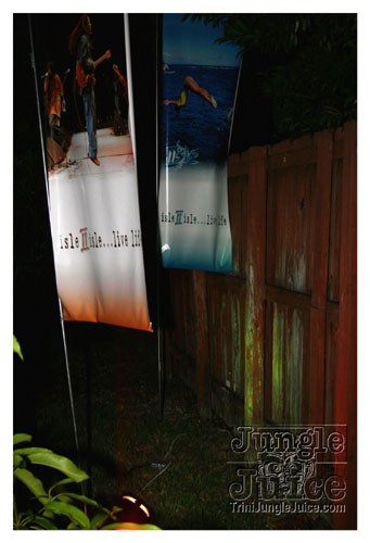 dv8_2007-075