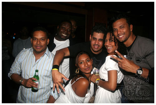 friends_dec07-014