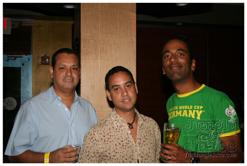 friends_dec07-018