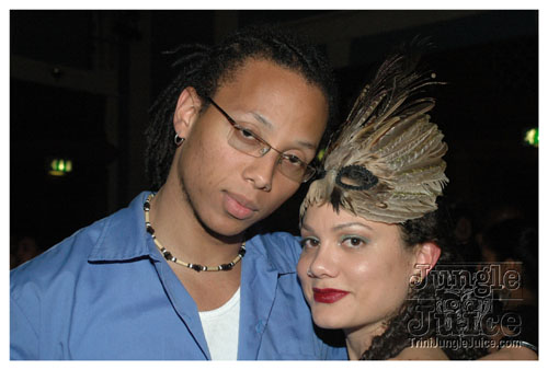incognito_2007-023