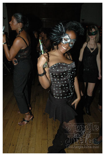 incognito_2007-025