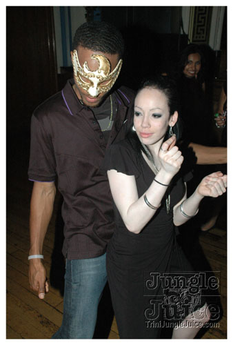 incognito_2007-067