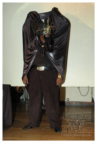 incognito_2007-095