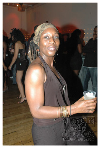 incognito_2007-108