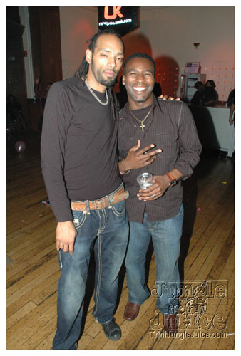 incognito_2007-127