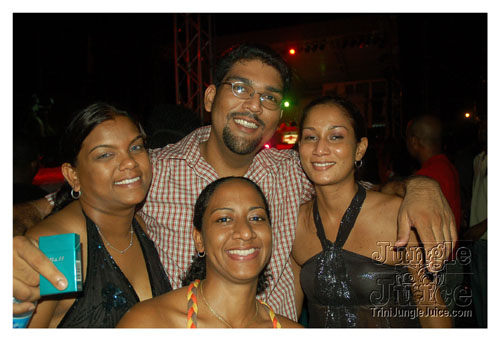 islandpeople_mas_2k8_launch-296