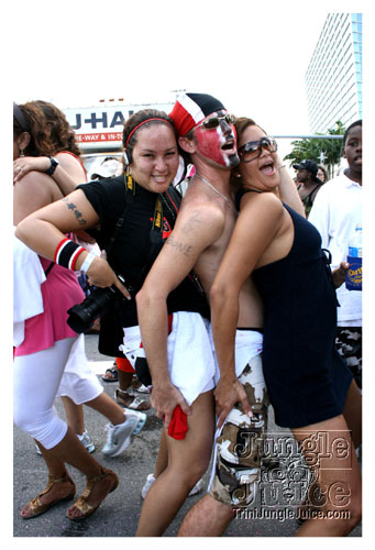 miami_carnival_2007_pt1-083
