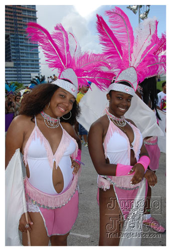 miami_carnival_2007_pt1-108