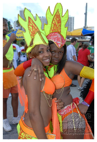 miami_carnival_2007_pt1-111