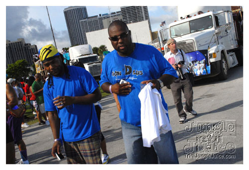 miami_carnival_2007_pt1-218