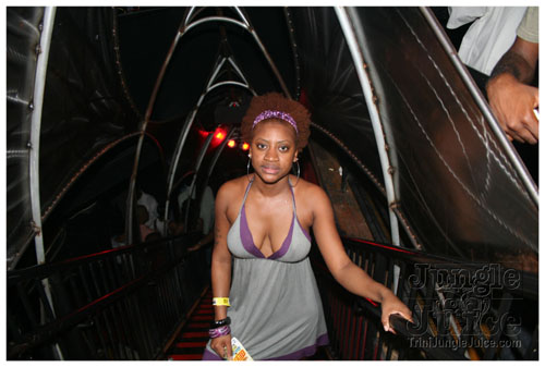 naked_aug07-048