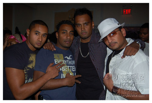 scream_4_2k7-098
