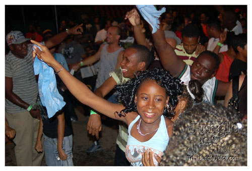 soca_4_summer_3-003