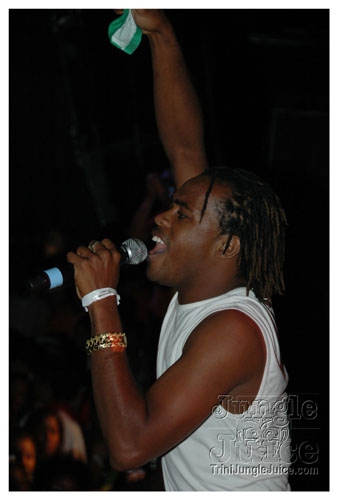 soca_storm-050
