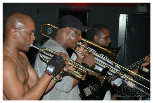 soca_or_die_6-051