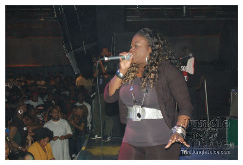 soca_or_die_7-054