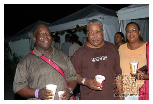 stlucia_food_rum_2007_sun-146
