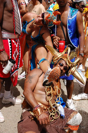 tribe_tue_2007_pt1-319