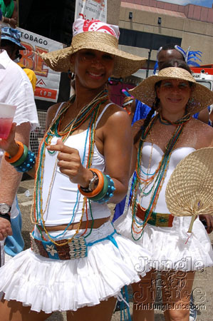 tribe_tue_2007_pt1-345