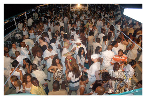 xclusv_creamsicle_2007-085