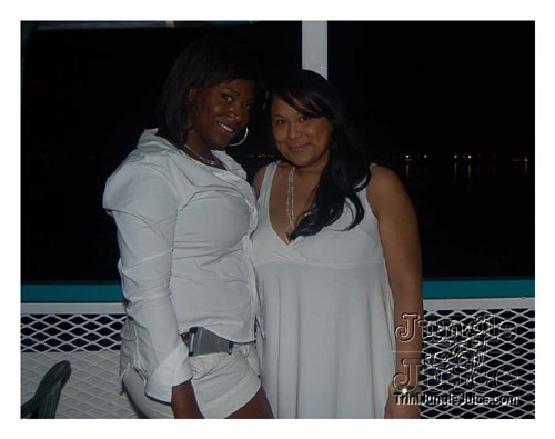xclusv_creamsicle_2007-099