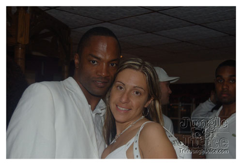 xclusv_creamsicle_2007-104