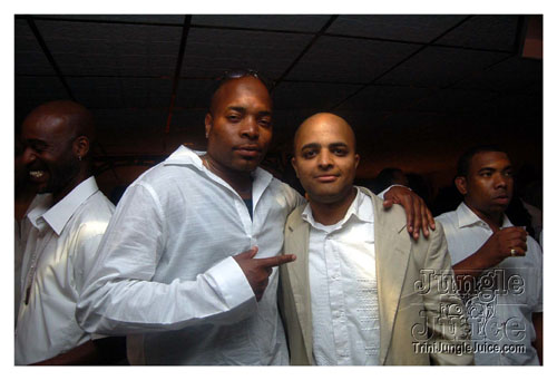xclusv_creamsicle_2007-106