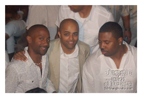 xclusv_creamsicle_2007-108