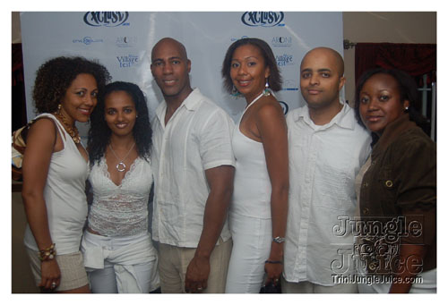 xclusv_creamsicle_2007-117