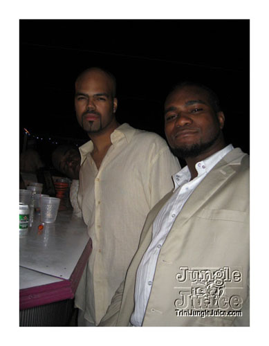 xclusv_creamsicle_2007-148