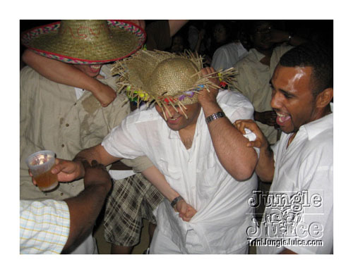 xclusv_creamsicle_2007-149